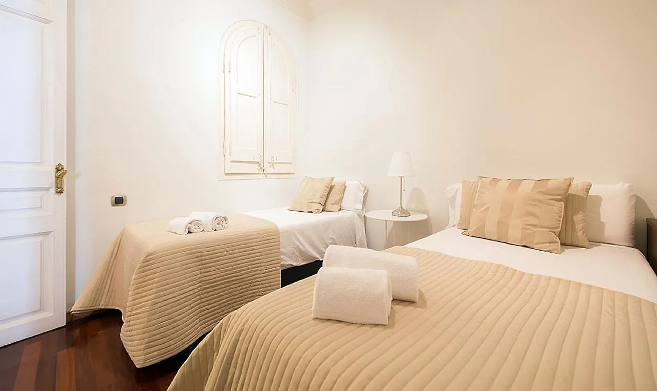 You Stylish Diagonal Apartments Barcelona 0*,  Espanha