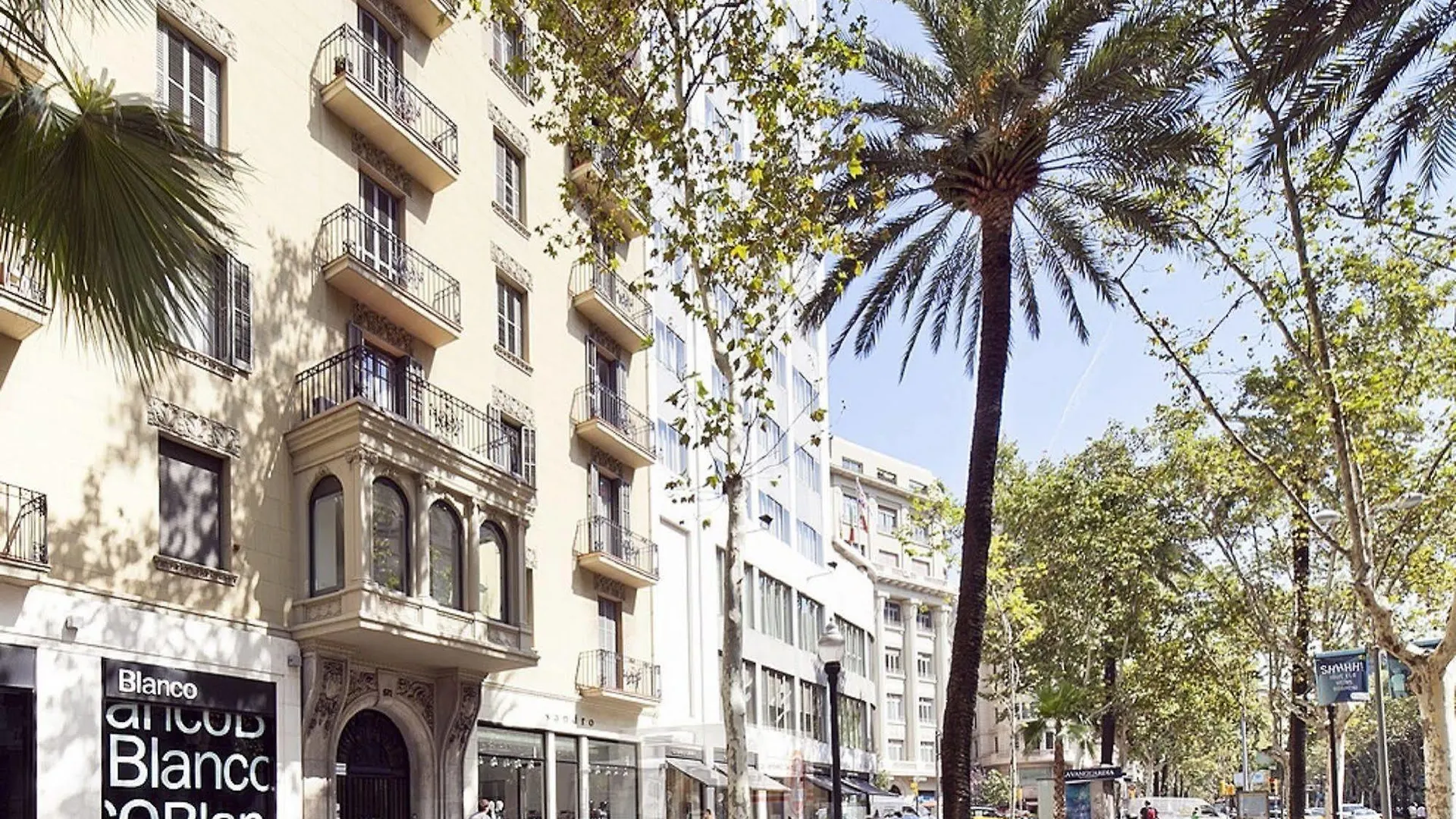 You Stylish Diagonal Apartments Barcelona Espanha